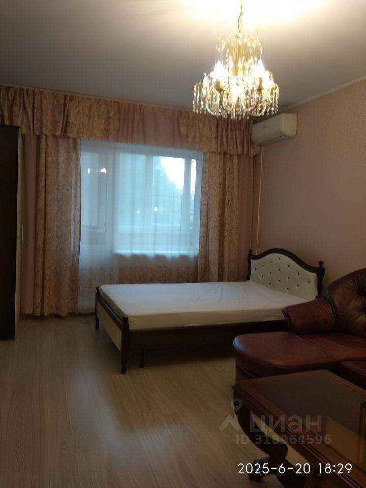 1-комнатная квартира, 49 м² — фотография 2