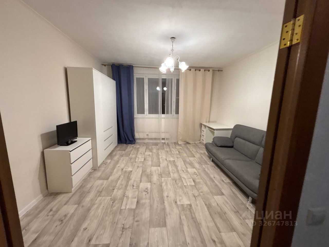 2-комнатная квартира, 56 м² — фотография 2