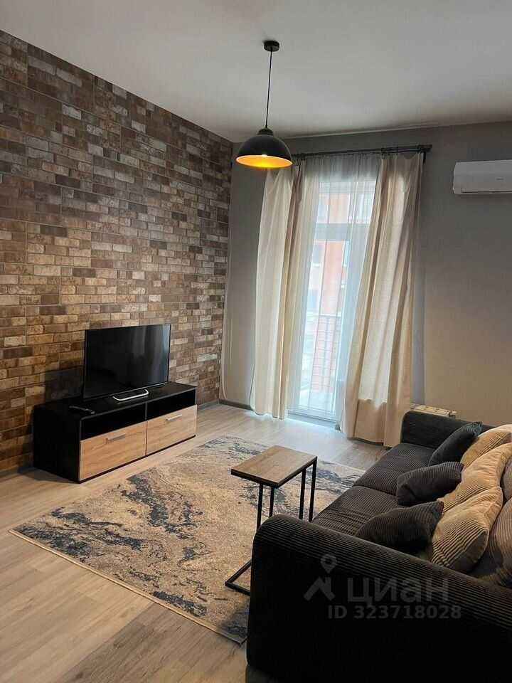 1-комнатная квартира, 37 м² — фотография 2