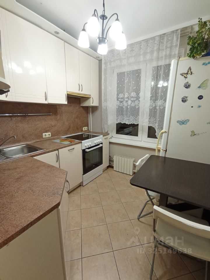 4-комнатная квартира, 63 м² — фотография 3