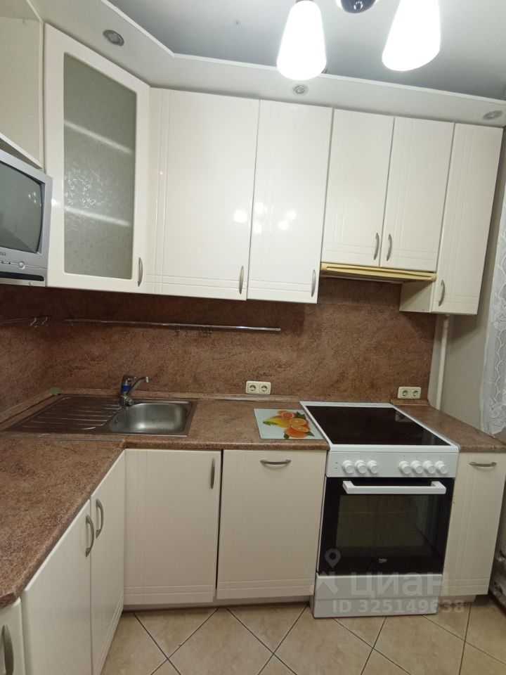 4-комнатная квартира, 63 м² — фотография 2