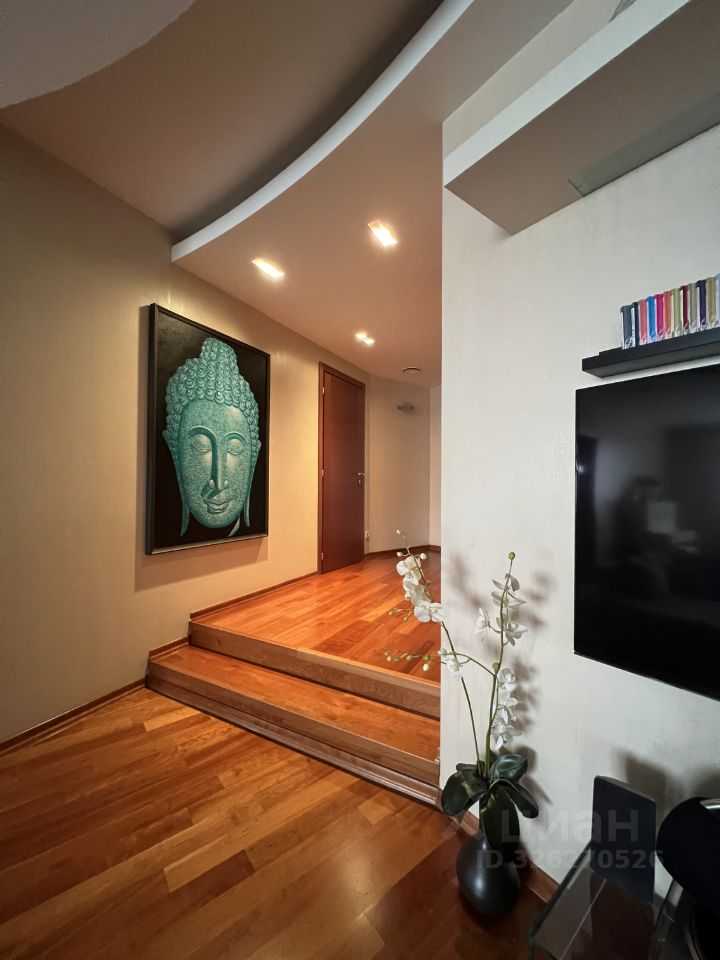 4-комнатная квартира, 190 м²