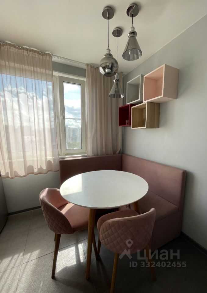 2-комнатная квартира, 52 м² — фотография 2