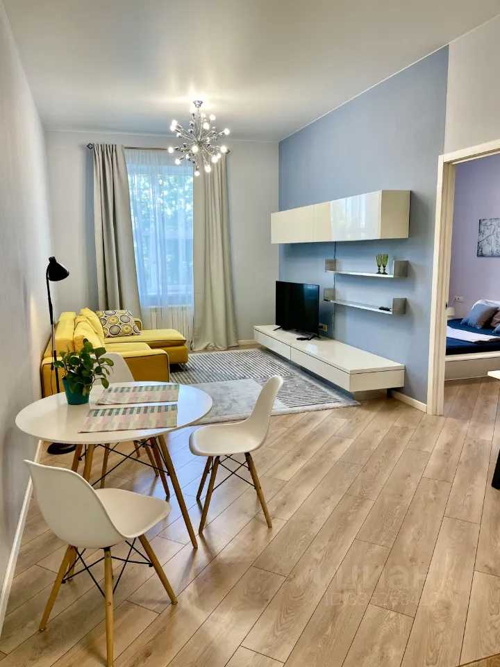 2-комнатная квартира, 60 м² — фотография 2