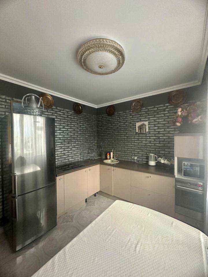 3-комнатная квартира, 77 м² — фотография 3