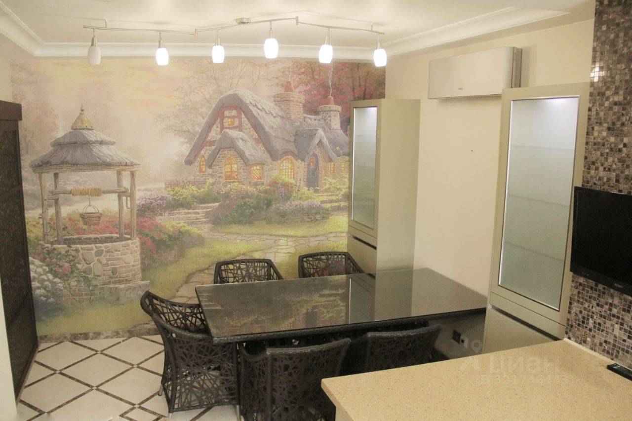4-комнатная квартира, 120 м²