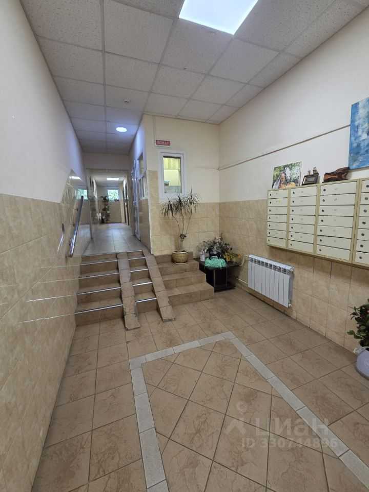 2-комнатная квартира, 70 м² — фотография 2