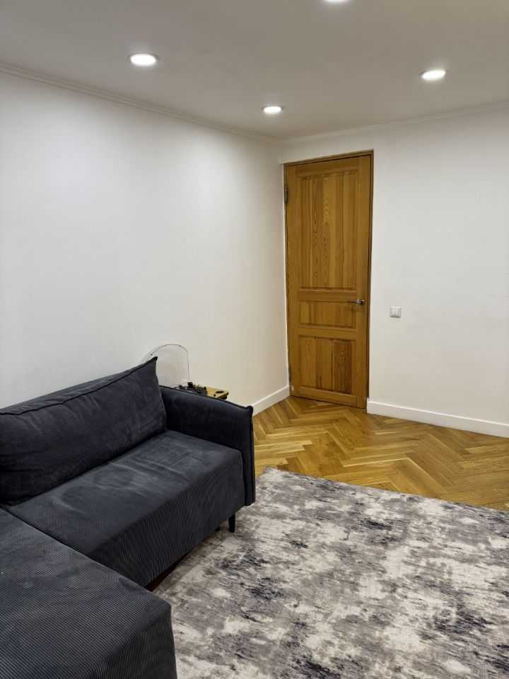 2-комнатная квартира, 55 м² — фотография 2