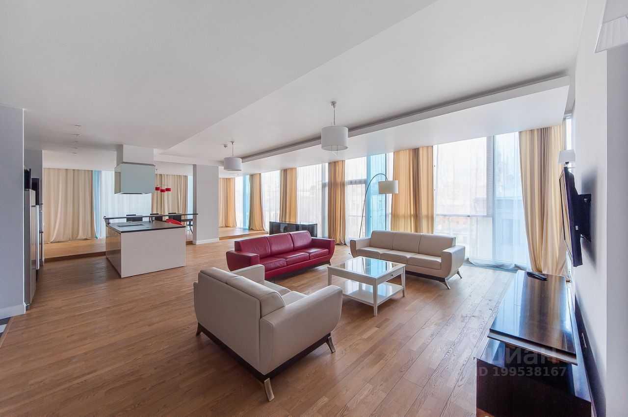 4-комнатная квартира, 254 м²
