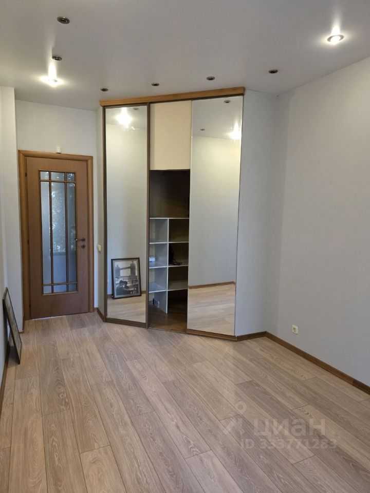 2-комнатная квартира, 68 м² — фотография 3