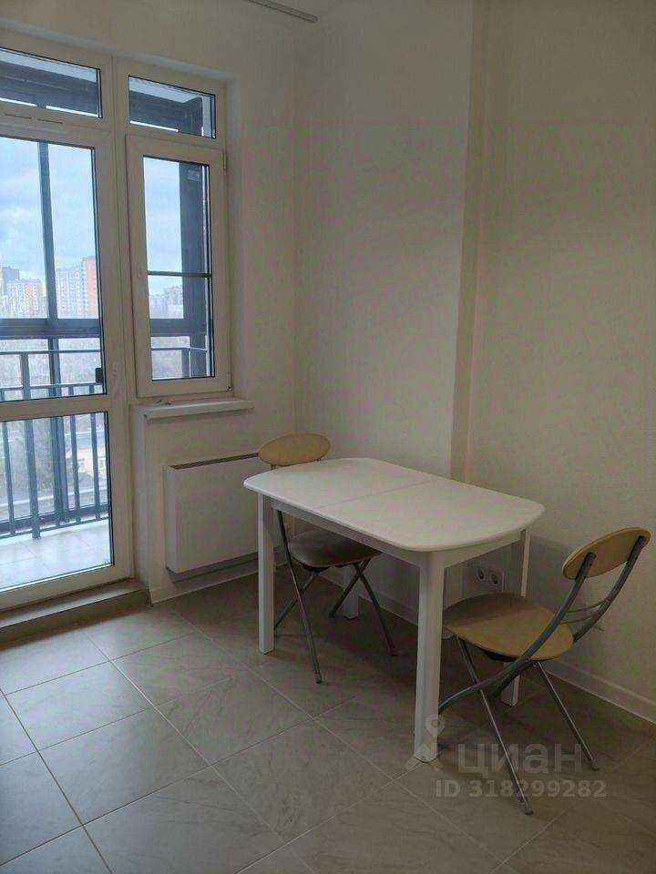 2-комнатная квартира, 55 м² — фотография 3