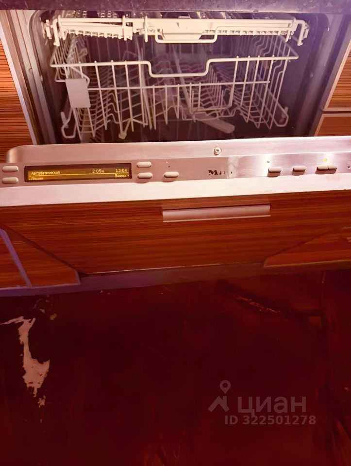 4-комнатная квартира, 105 м² — фотография 3