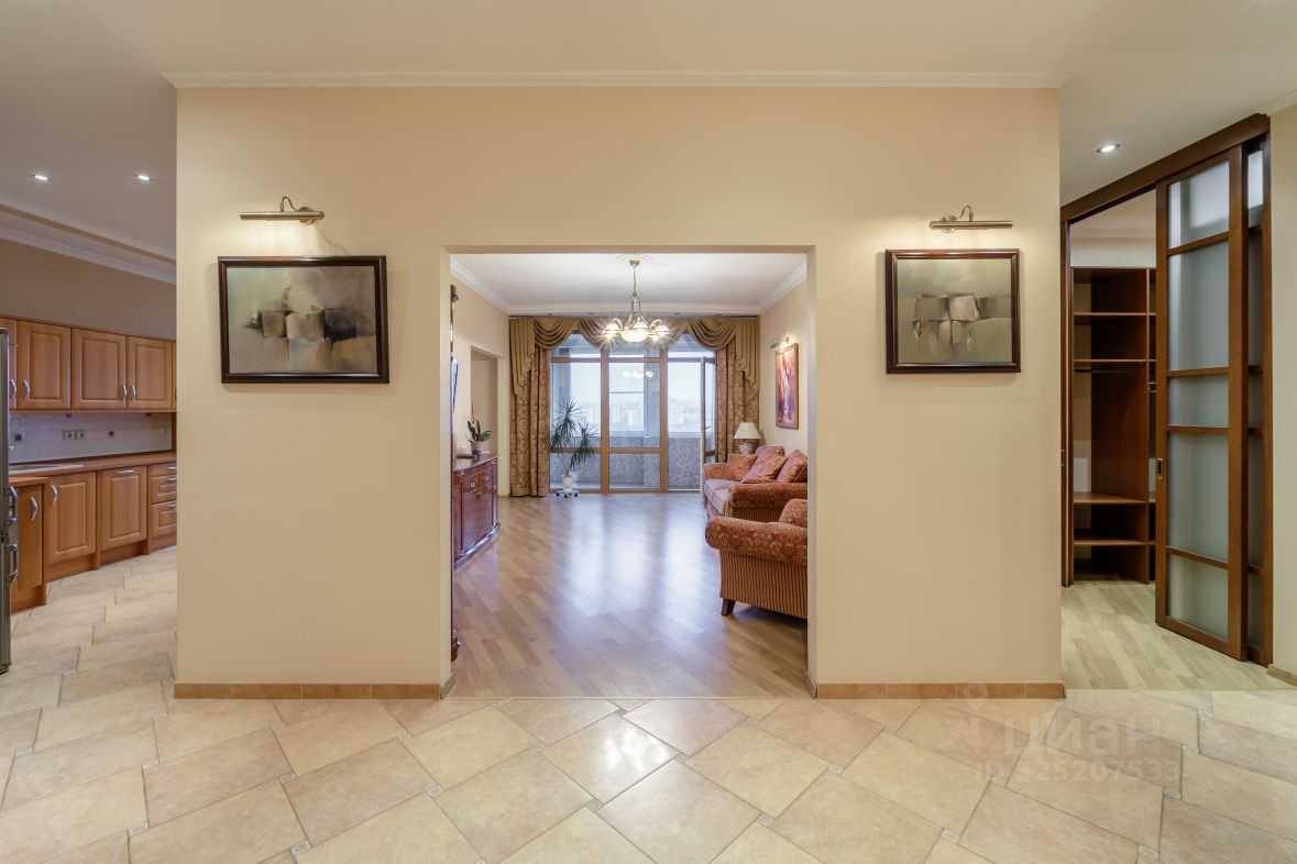 2-комнатная квартира, 110 м² — фотография 2