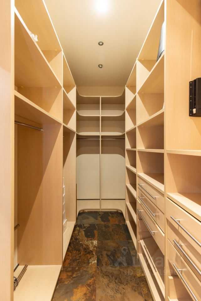 4-комнатная квартира, 160 м² — фотография 3