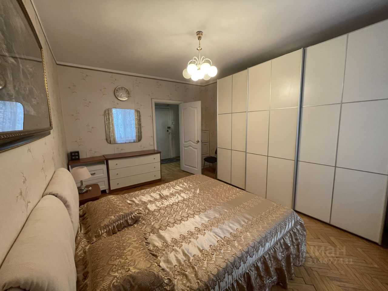 2-комнатная квартира, 56 м² — фотография 3