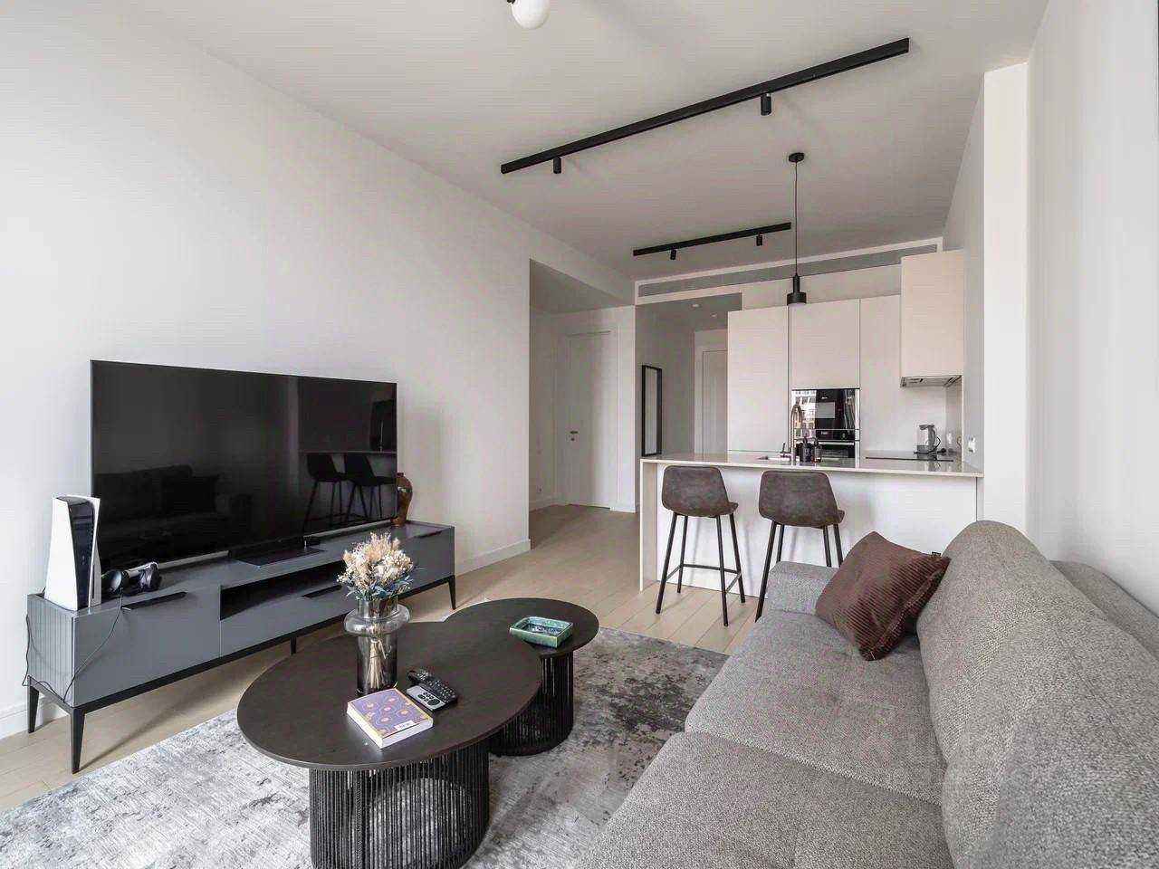 2-комнатная квартира, 64 м² — фотография 3