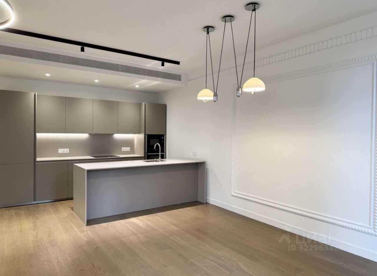 3-комнатная квартира, 121 м² — фотография 2