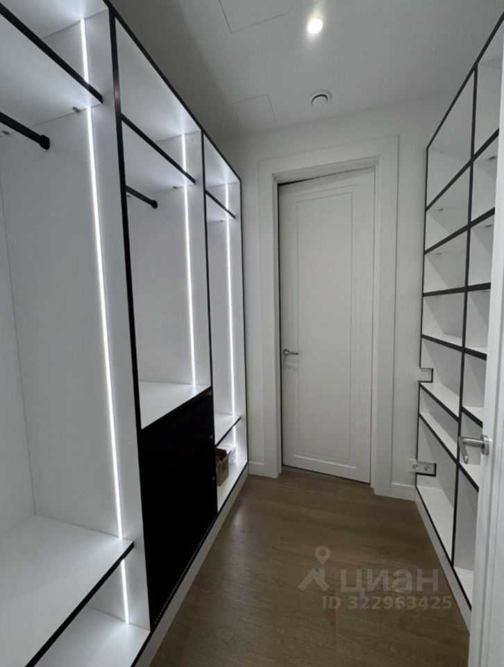 3-комнатная квартира, 121 м² — фотография 3