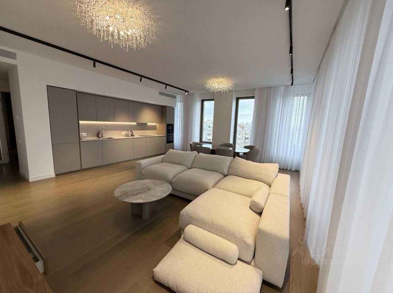 3-комнатная квартира, 117 м²