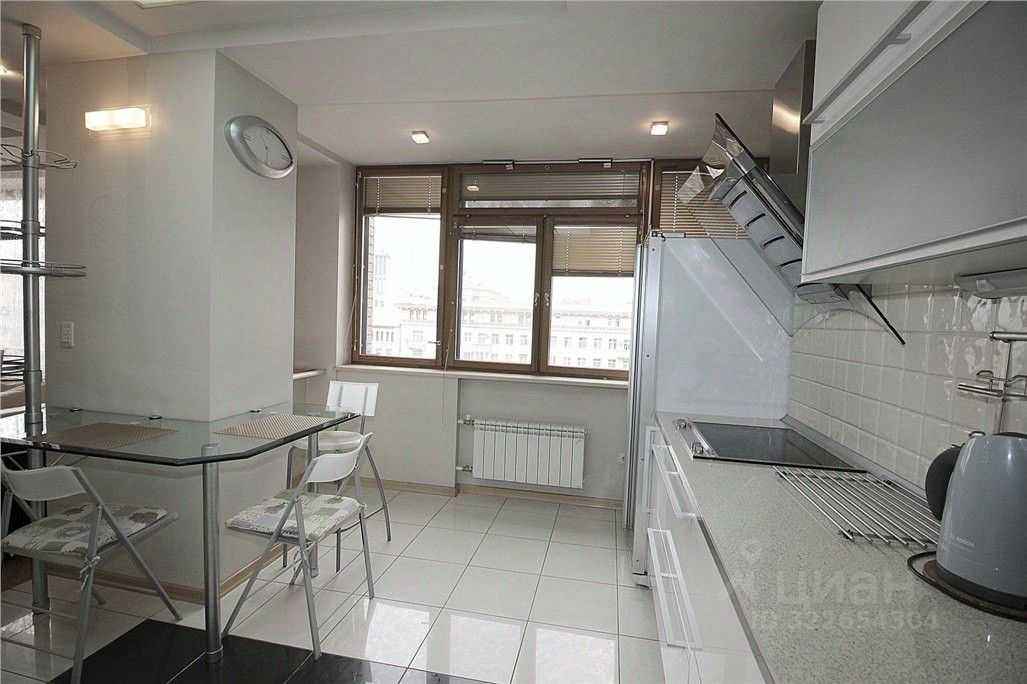 3-комнатная квартира, 77 м² — фотография 3