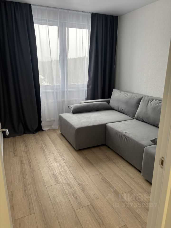 1-комнатная квартира, 37 м² — фотография 2