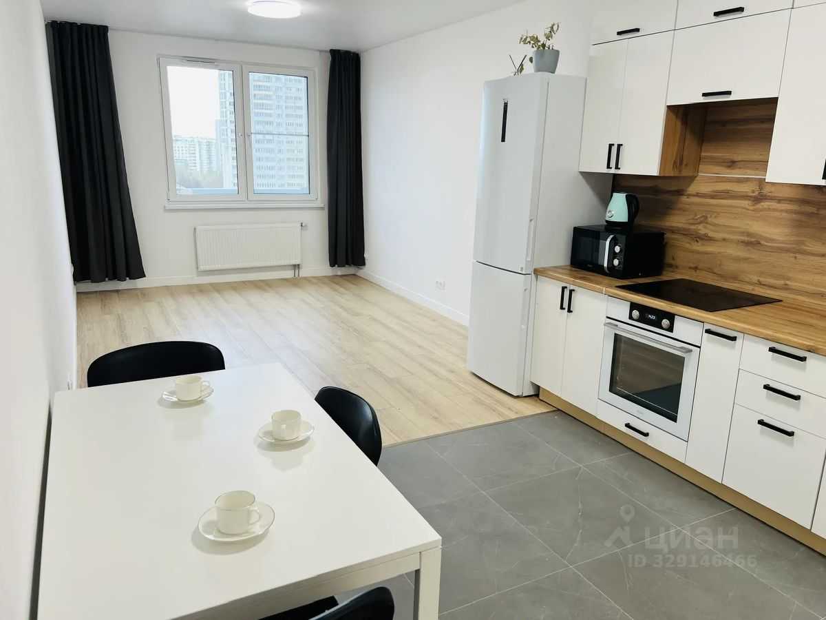 2-комнатная квартира, 70 м² — фотография 3