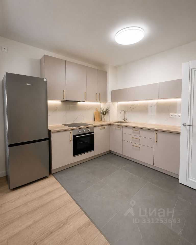 2-комнатная квартира, 40,6 м² — фотография 2