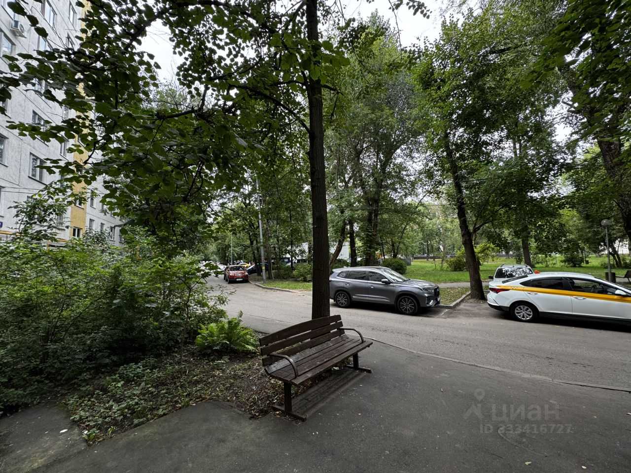 1-комнатная квартира, 32,9 м² — фотография 2
