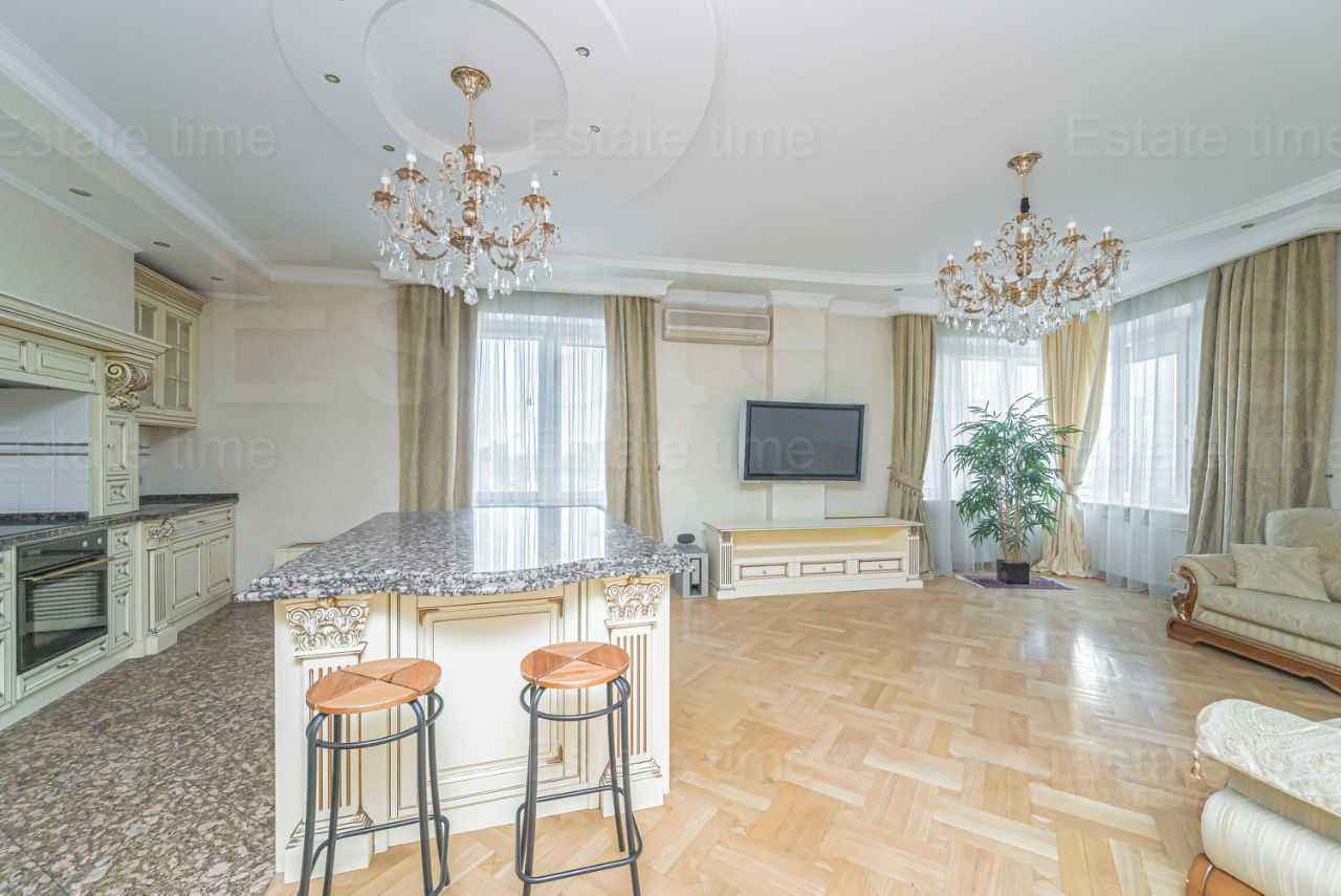 4-комнатная квартира, 170 м² — фотография 2