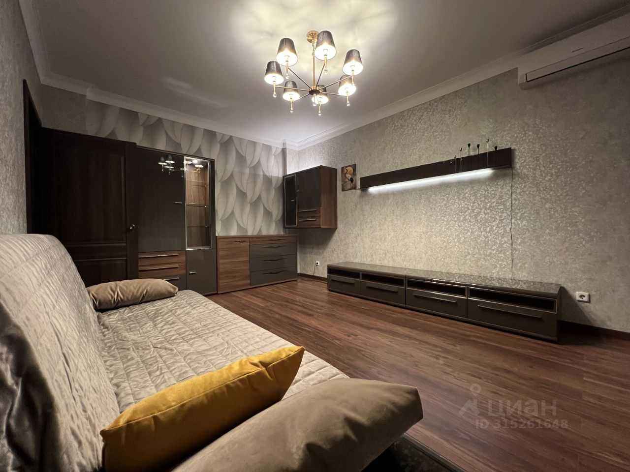 2-комнатная квартира, 55 м² — фотография 3