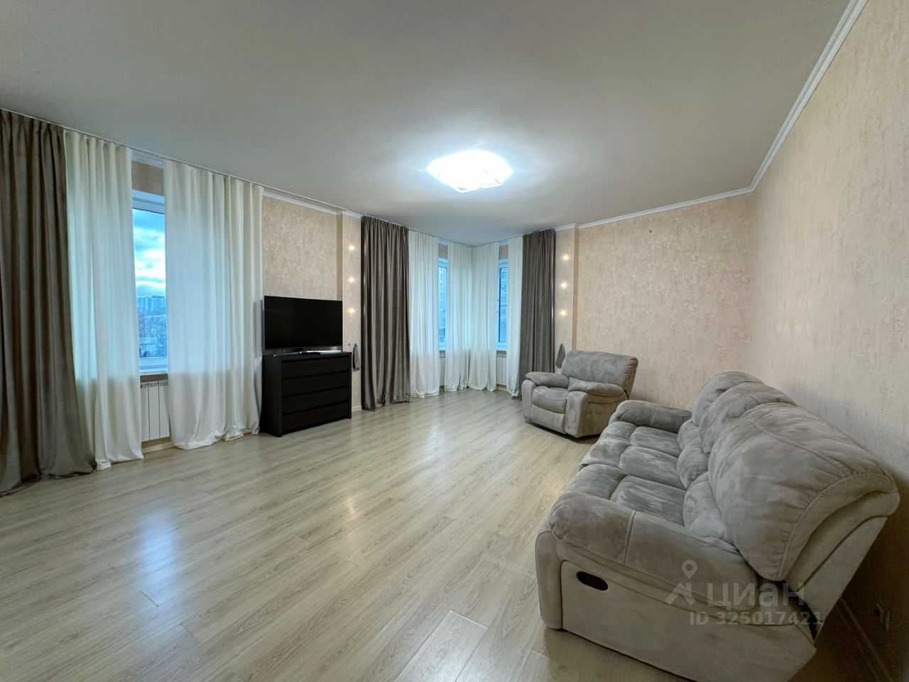 4-комнатная квартира, 160 м² — фотография 2