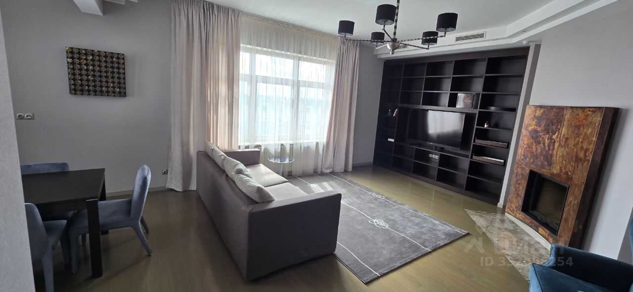 4-комнатная квартира, 153 м²