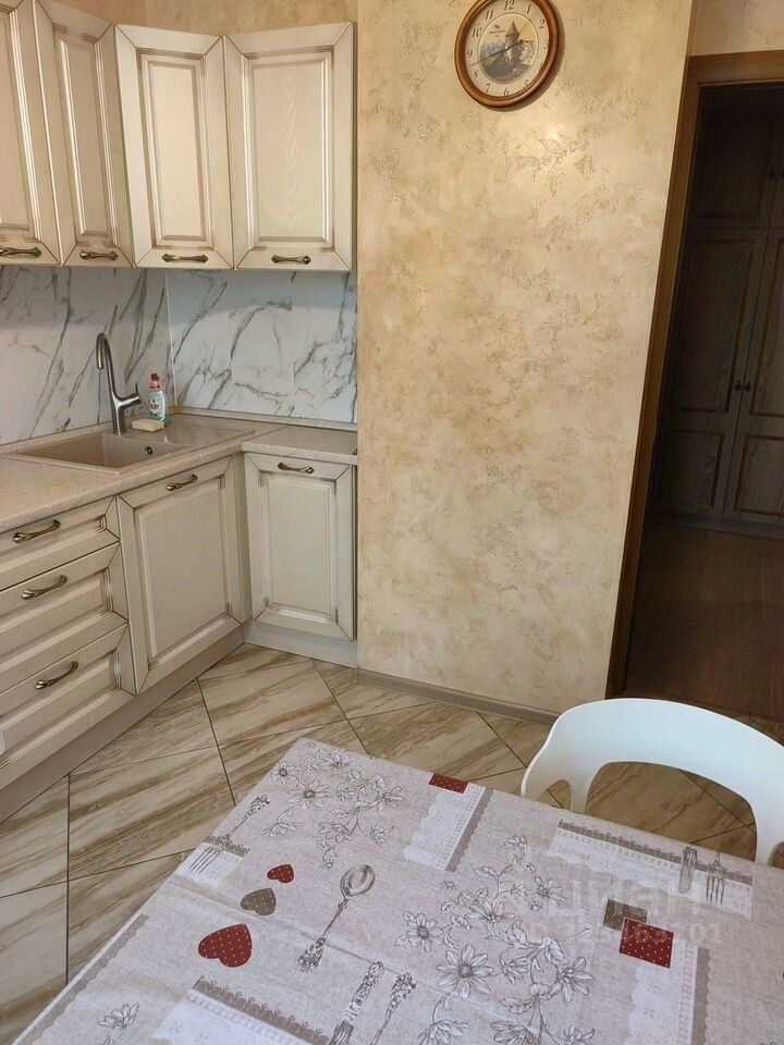2-комнатная квартира, 60 м² — фотография 3