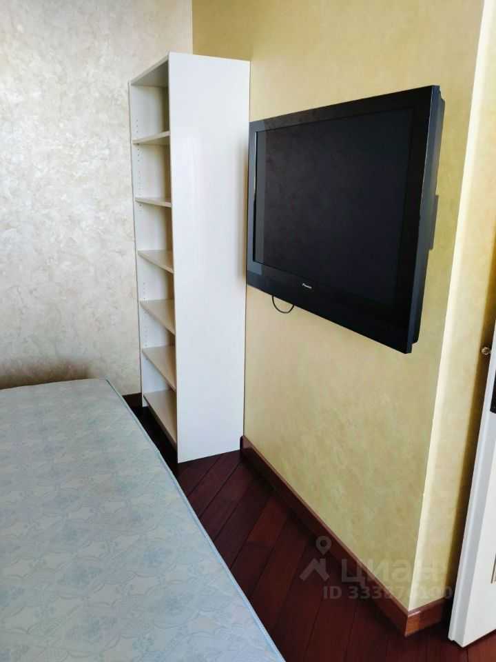 2-комнатная квартира, 55 м² — фотография 3