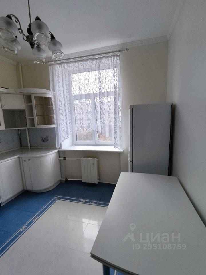 4-комнатная квартира, 98,6 м² — фотография 2