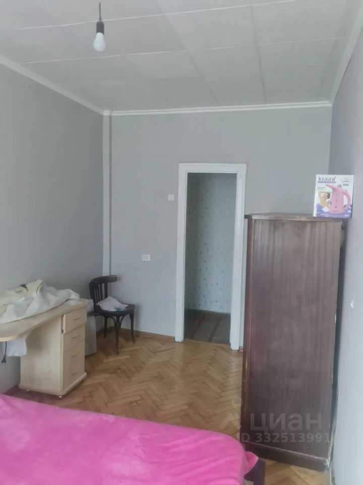 2-комнатная квартира, 64 м² — фотография 3
