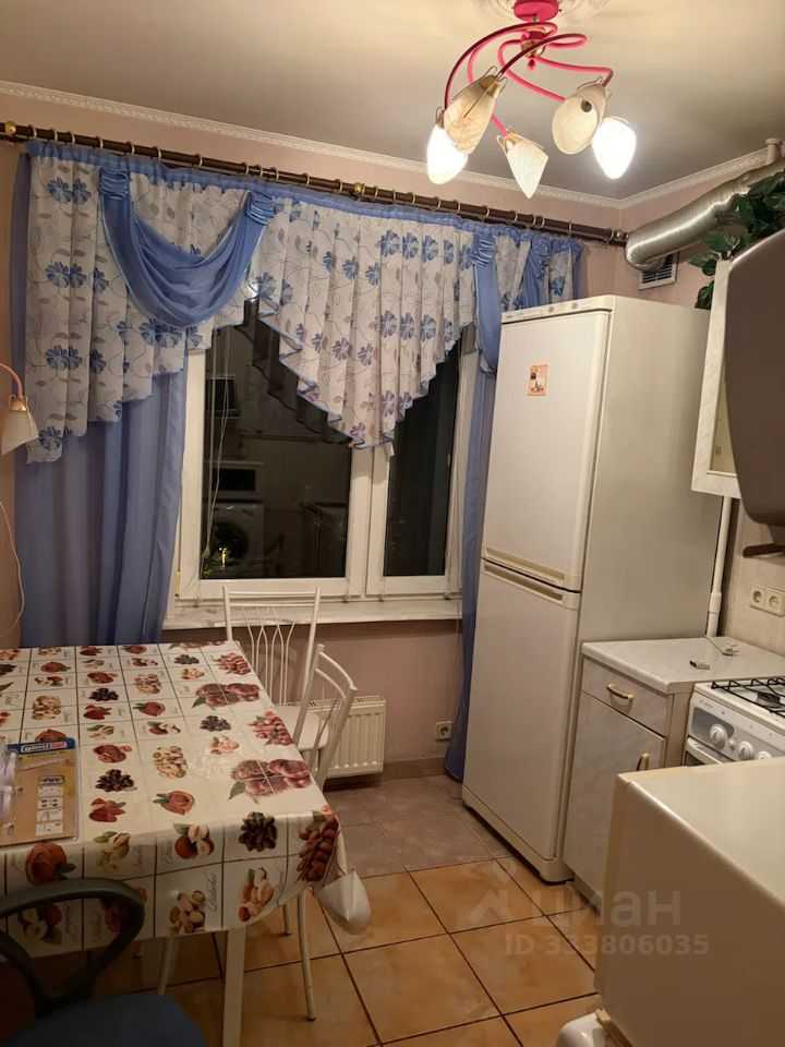 1-комнатная квартира, 32 м² — фотография 3