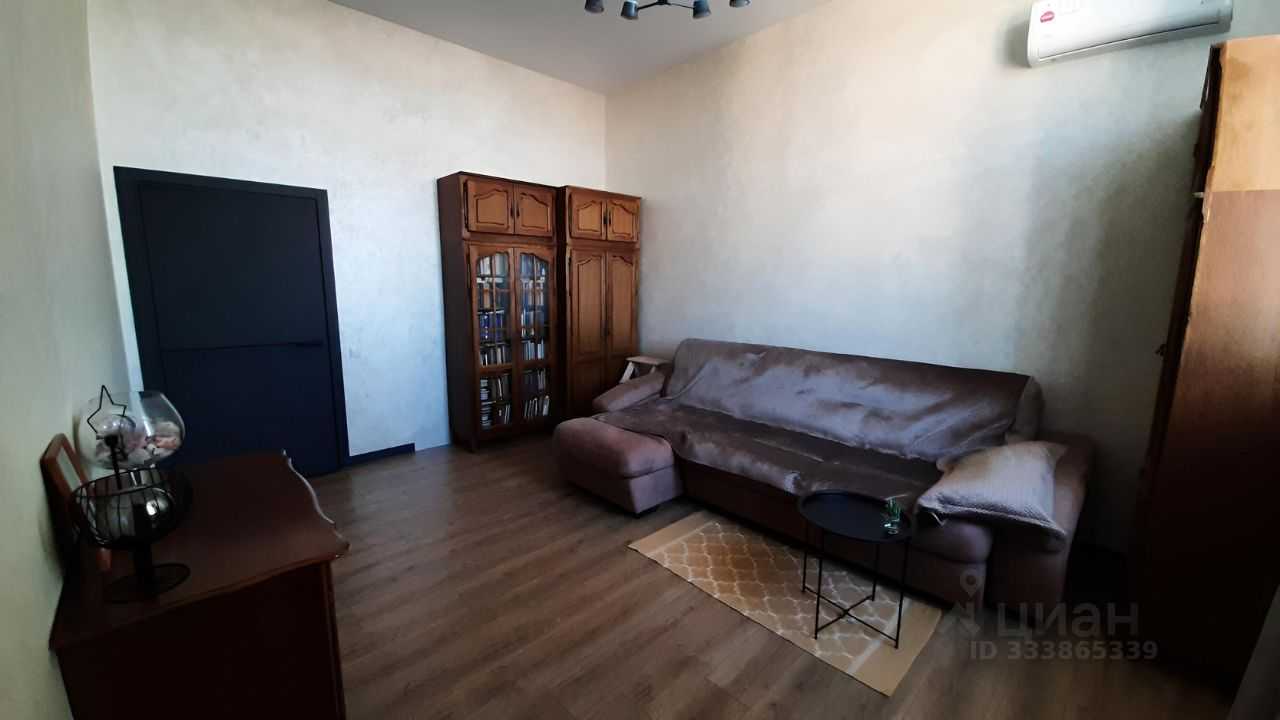 2-комнатная квартира, 64 м² — фотография 2