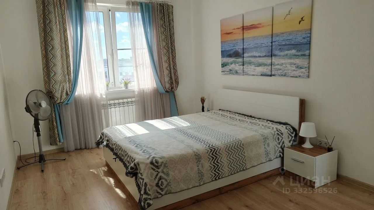 2-комнатная квартира, 56 м² — фотография 2