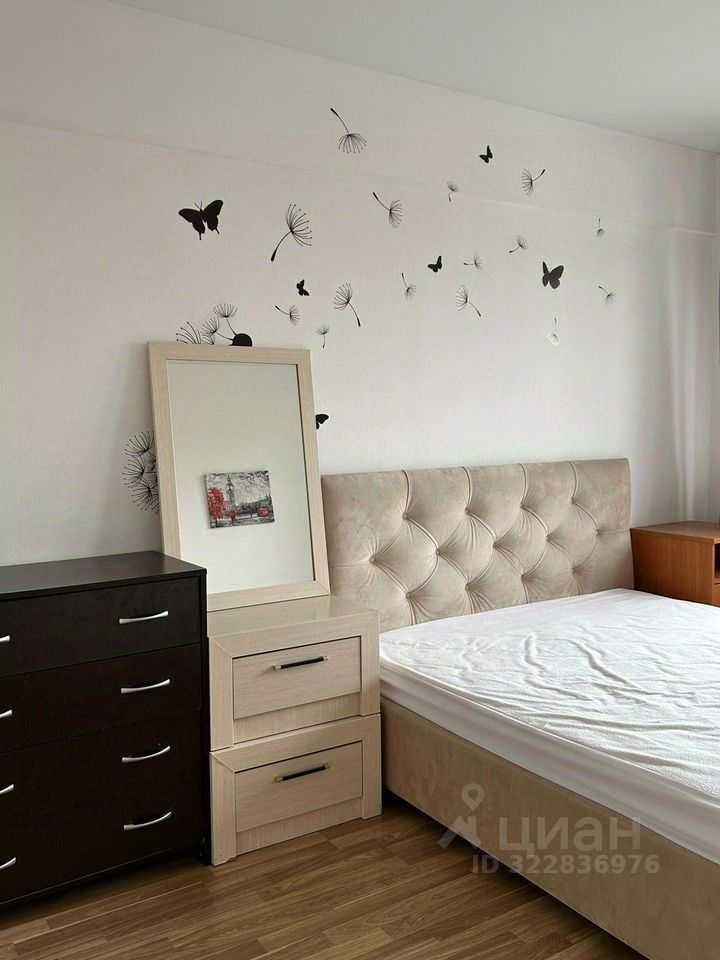 2-комнатная квартира, 55 м² — фотография 2