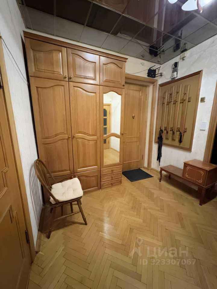 1-комнатная квартира, 76 м²
