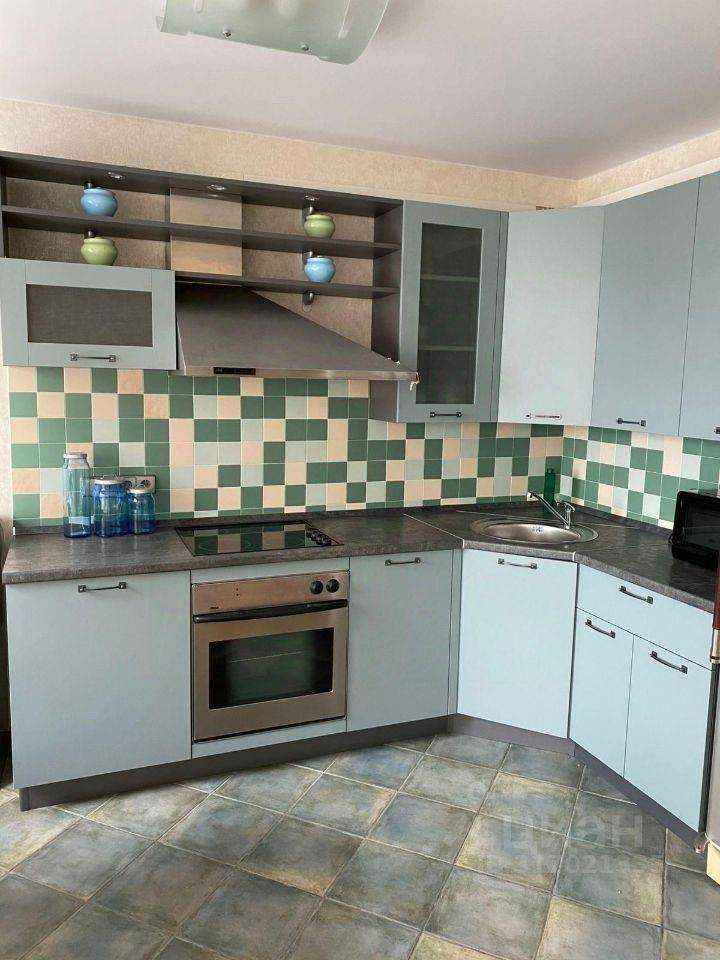 2-комнатная квартира, 60 м² — фотография 2