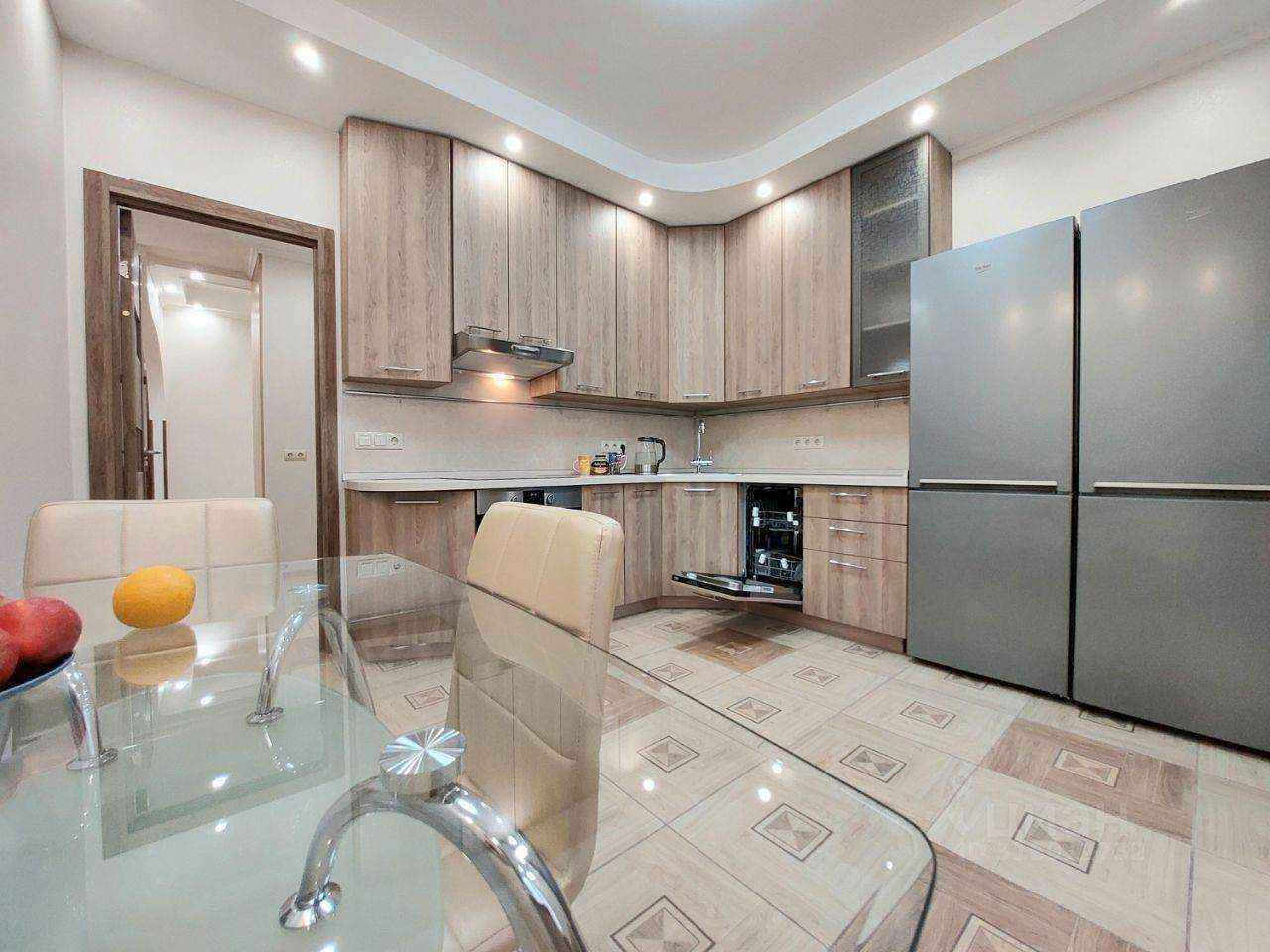 2-комнатная квартира, 75 м² — фотография 2