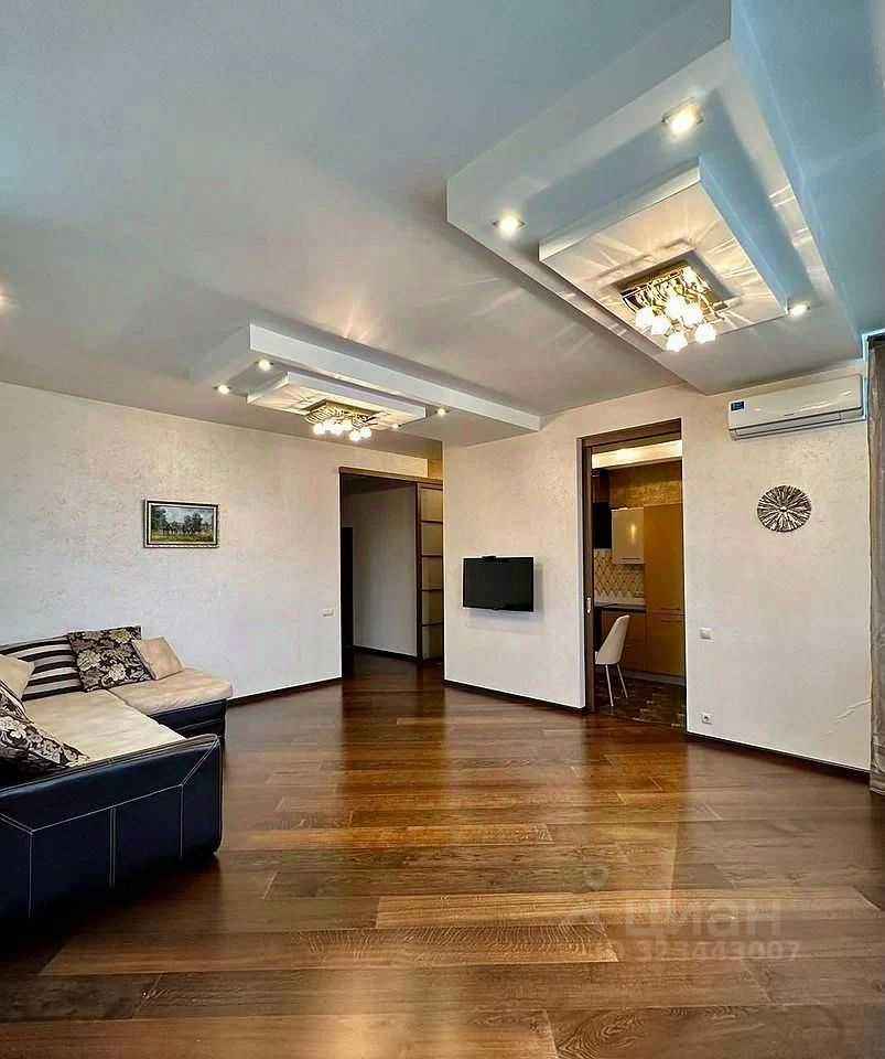 2-комнатная квартира, 80 м² — фотография 3