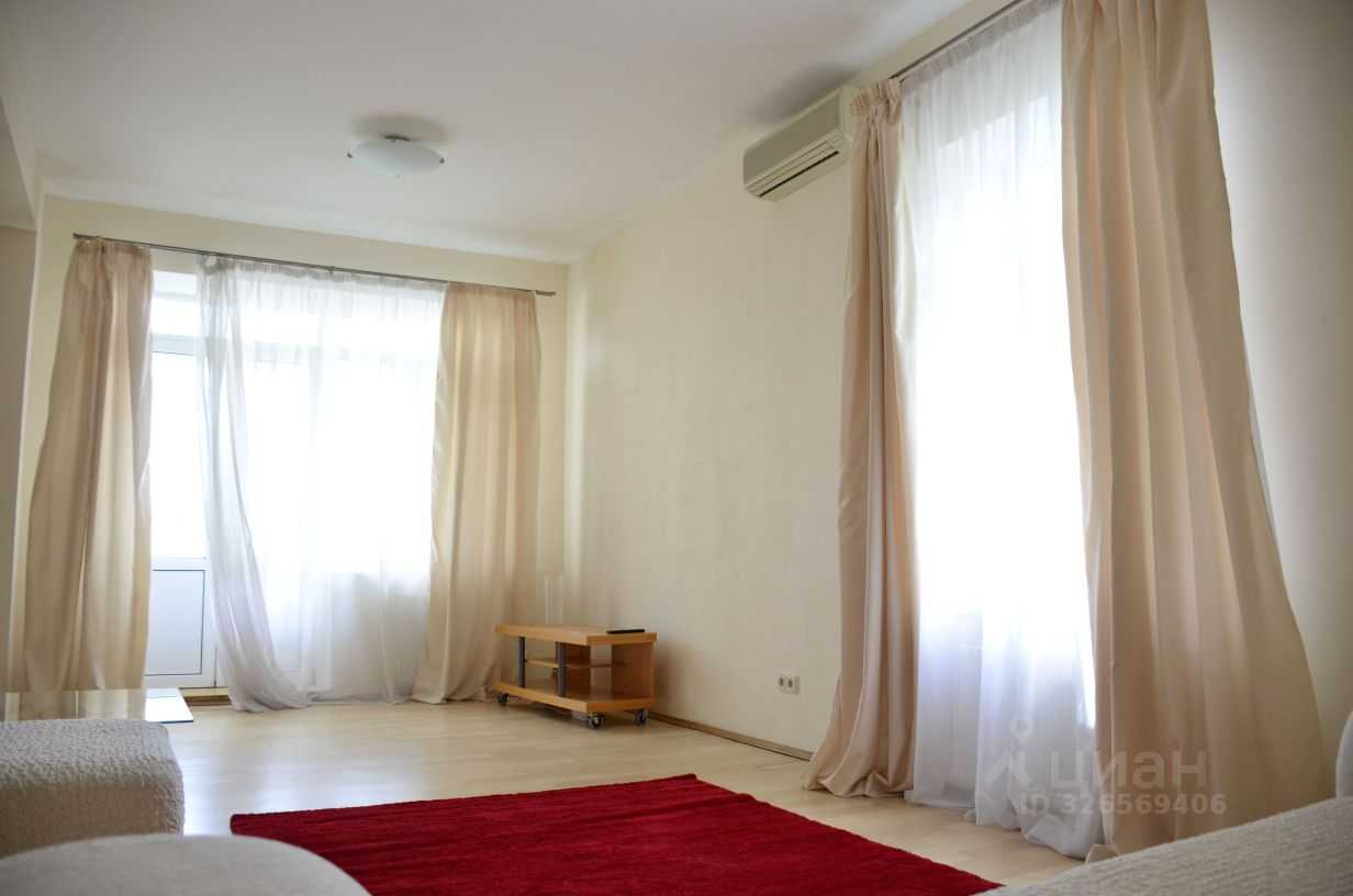 1-комнатная квартира, 55 м² — фотография 2