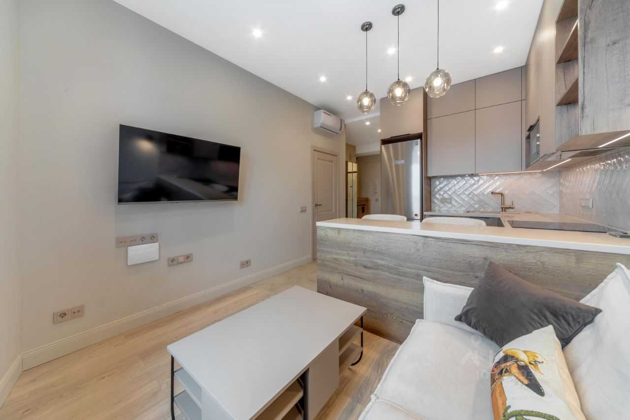 2-комнатная квартира, 42 м² — фотография 2
