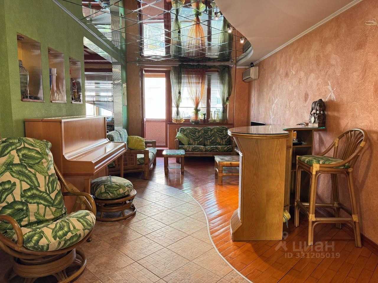 4-комнатная квартира, 133,4 м²