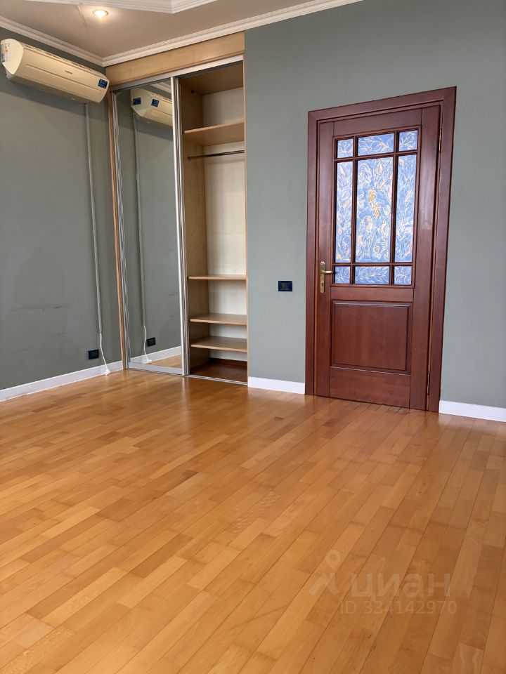 3-комнатная квартира, 128 м² — фотография 2