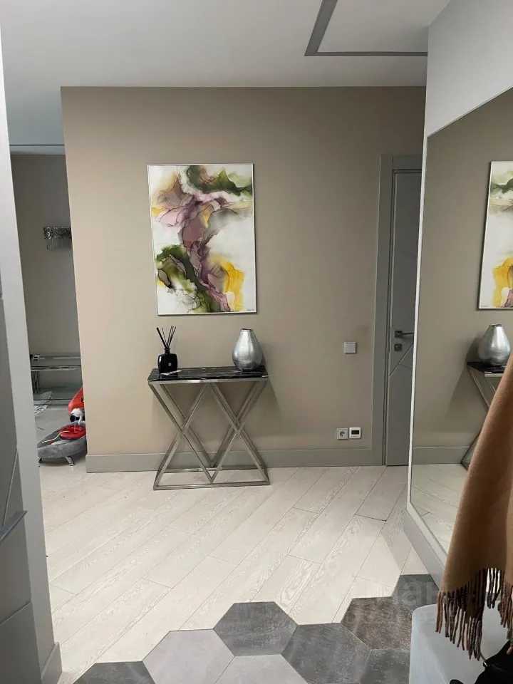 2-комнатная квартира, 80 м² — фотография 2