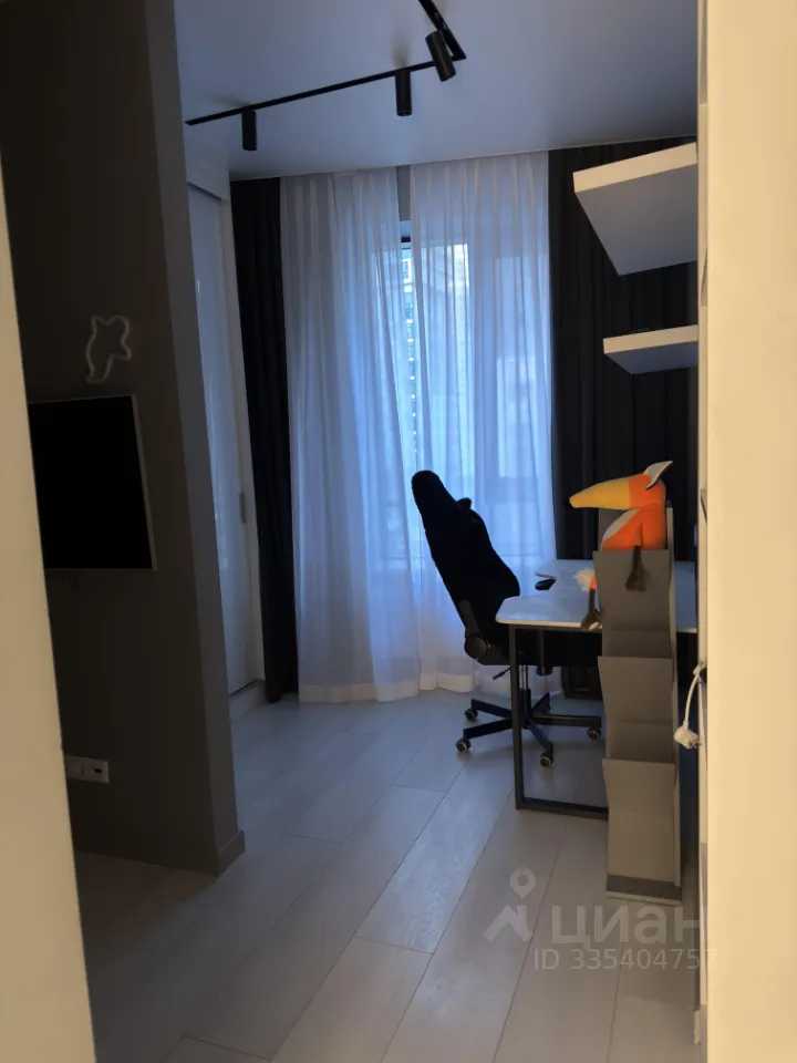 2-комнатная квартира, 64 м² — фотография 2